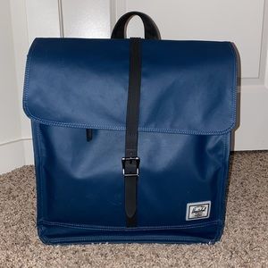 City Backpack Mid-Volume 14L